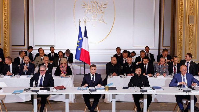 UK, France strike new Ukraine security pact as US takes lead in ceasefire enforcement